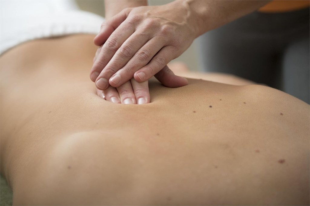 ¿En qué consiste un masaje relajante?