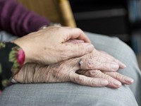 ¿Es buena la fisioterapia para personas que padecen de Alzheimer?